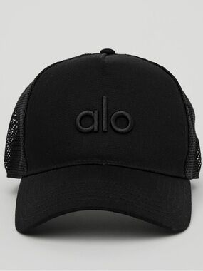 ALO Yoga Black Trucker Cap - Classic Logo